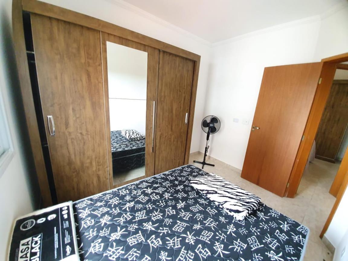 Toninhas, 3 Min Do Mar Apartment